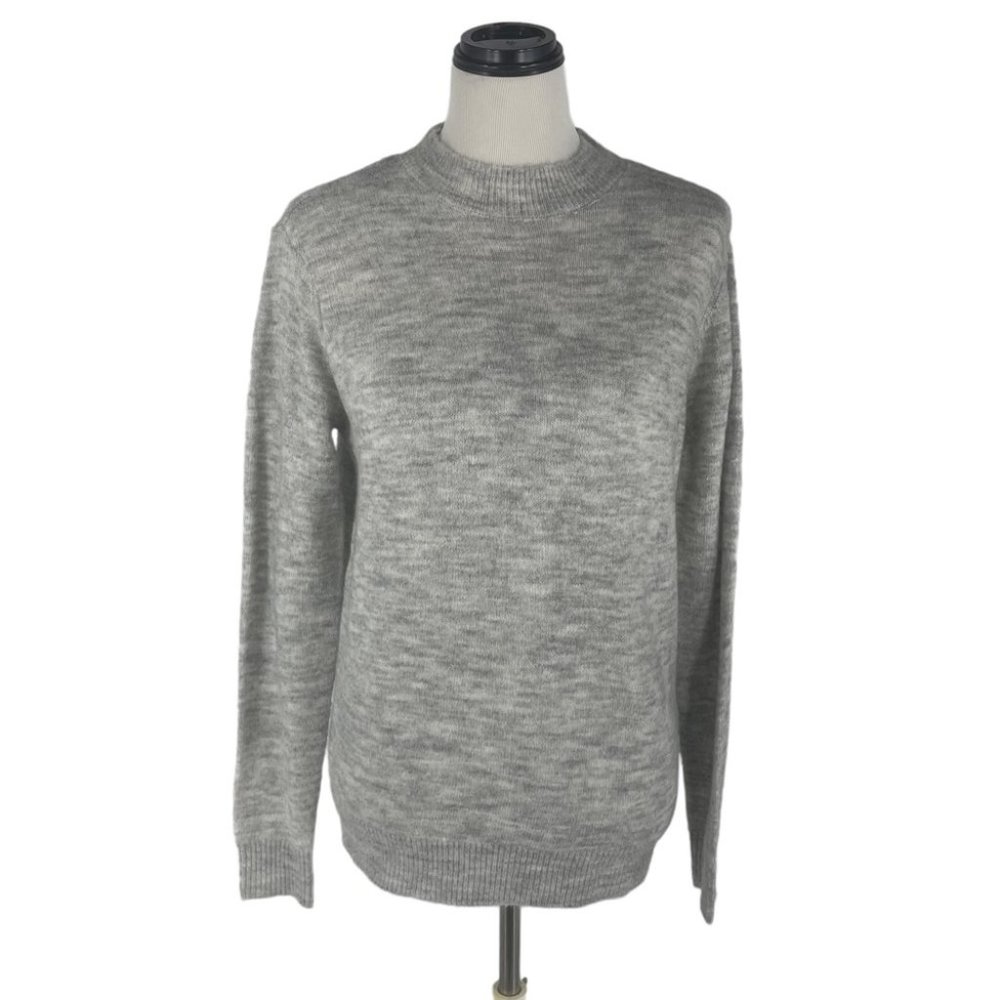 YAS Crew Neck Sweater, Size Small Heather Gray